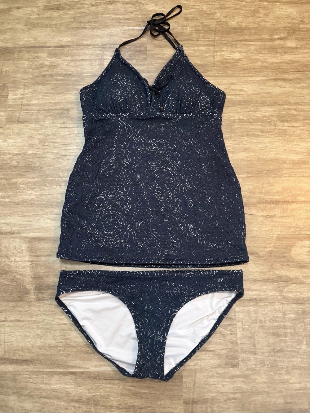 A Pea in the Pod Navy and Beige Lace-Trim Maternity Tankini